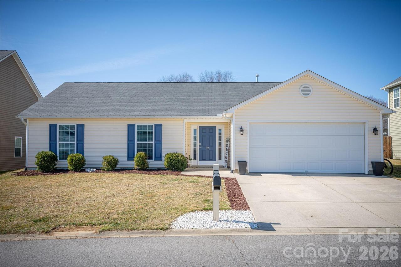 129 New River Dr., Fletcher, NC 28732