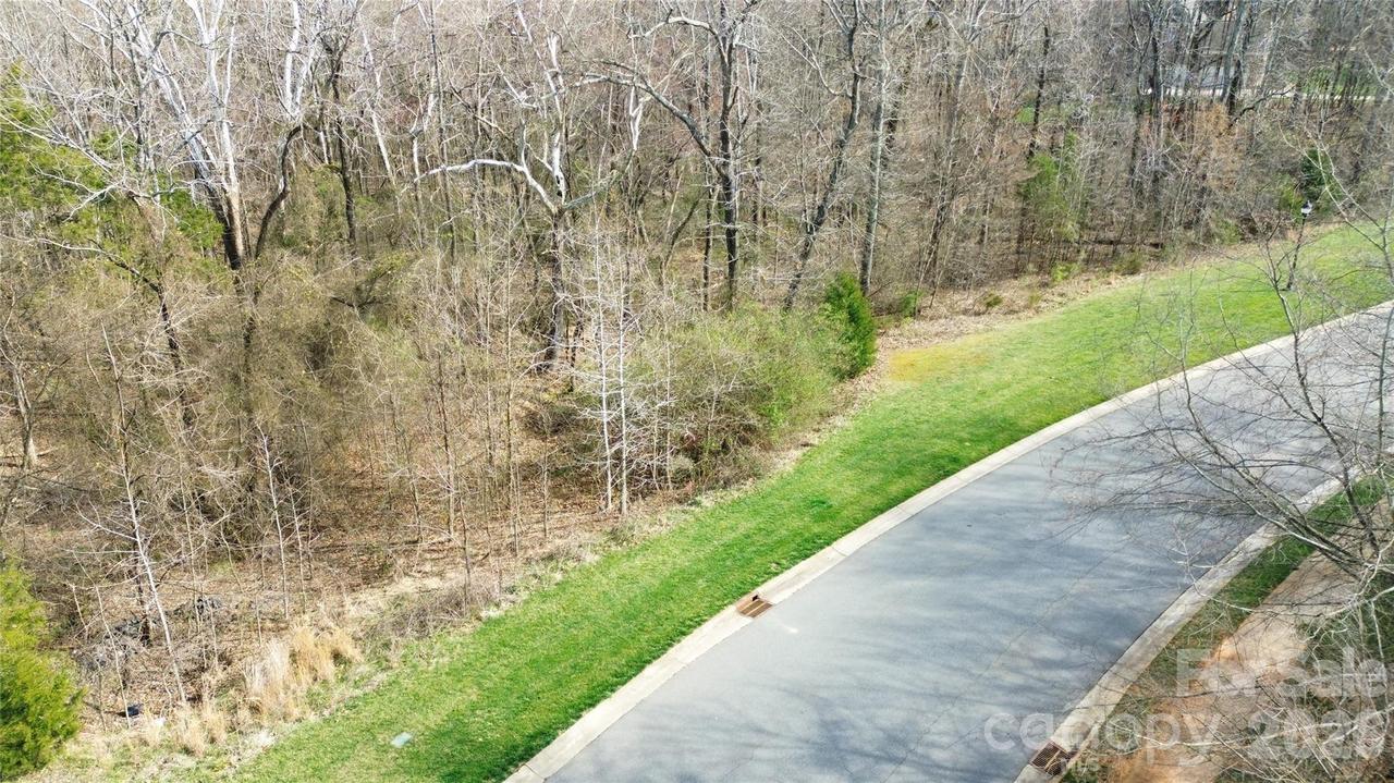 8206 Caliterra Dr., Charlotte, NC 28227