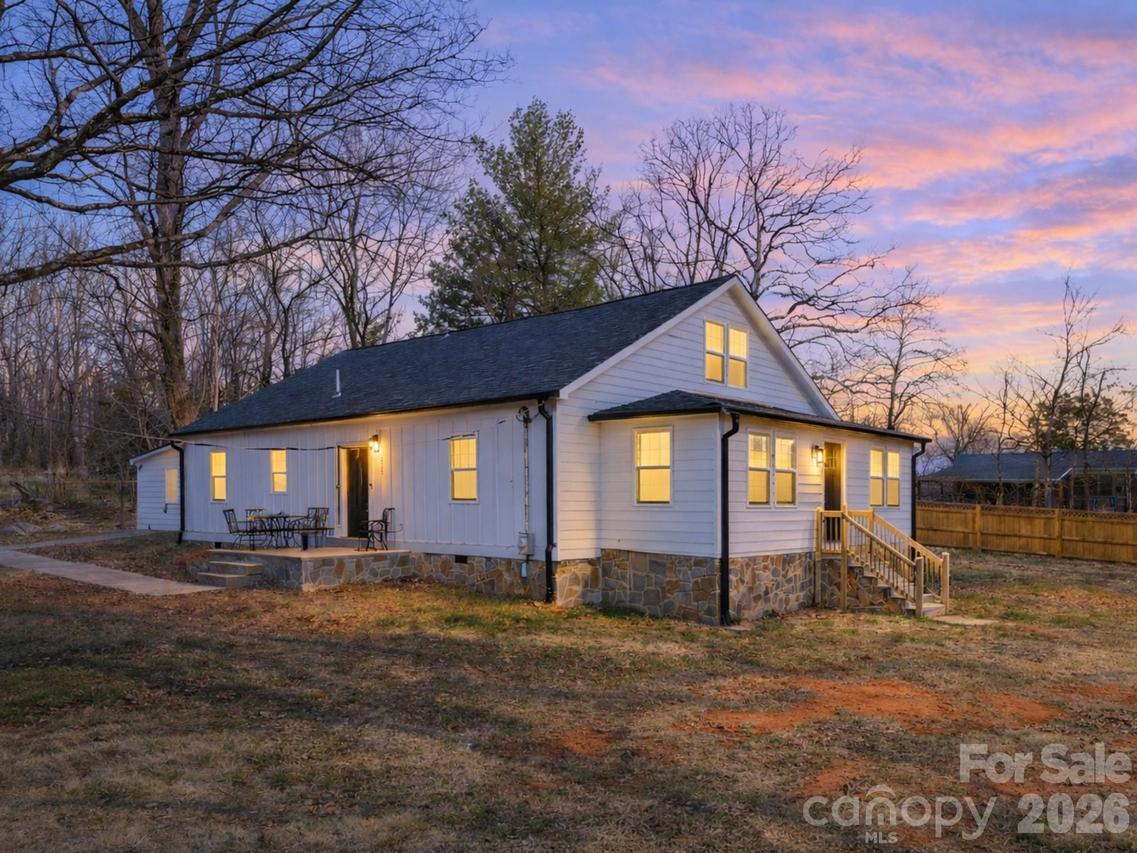 2269 Drexel Heights St., Morganton, NC 28655