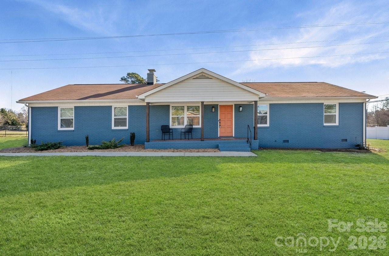 16808 Knoxwood Dr., Huntersville, NC 28078