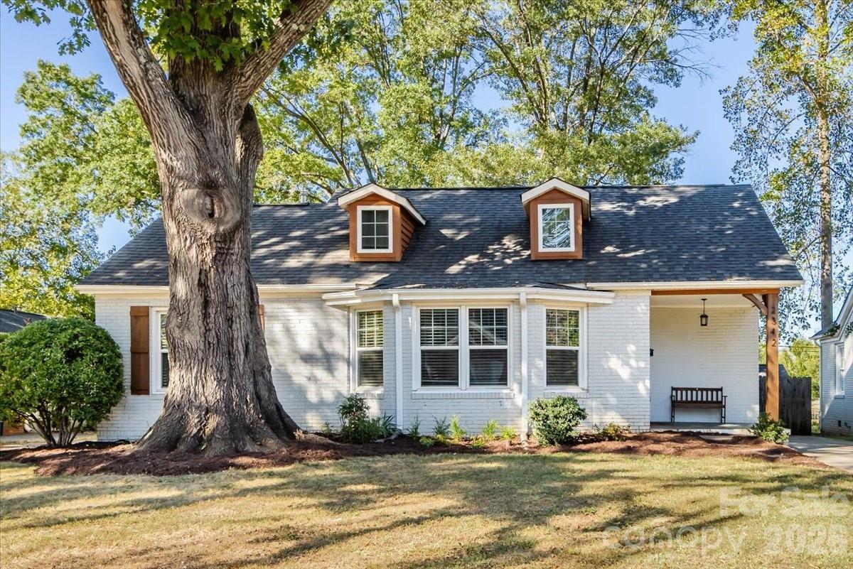 2342 Morton St., Charlotte, NC 28208