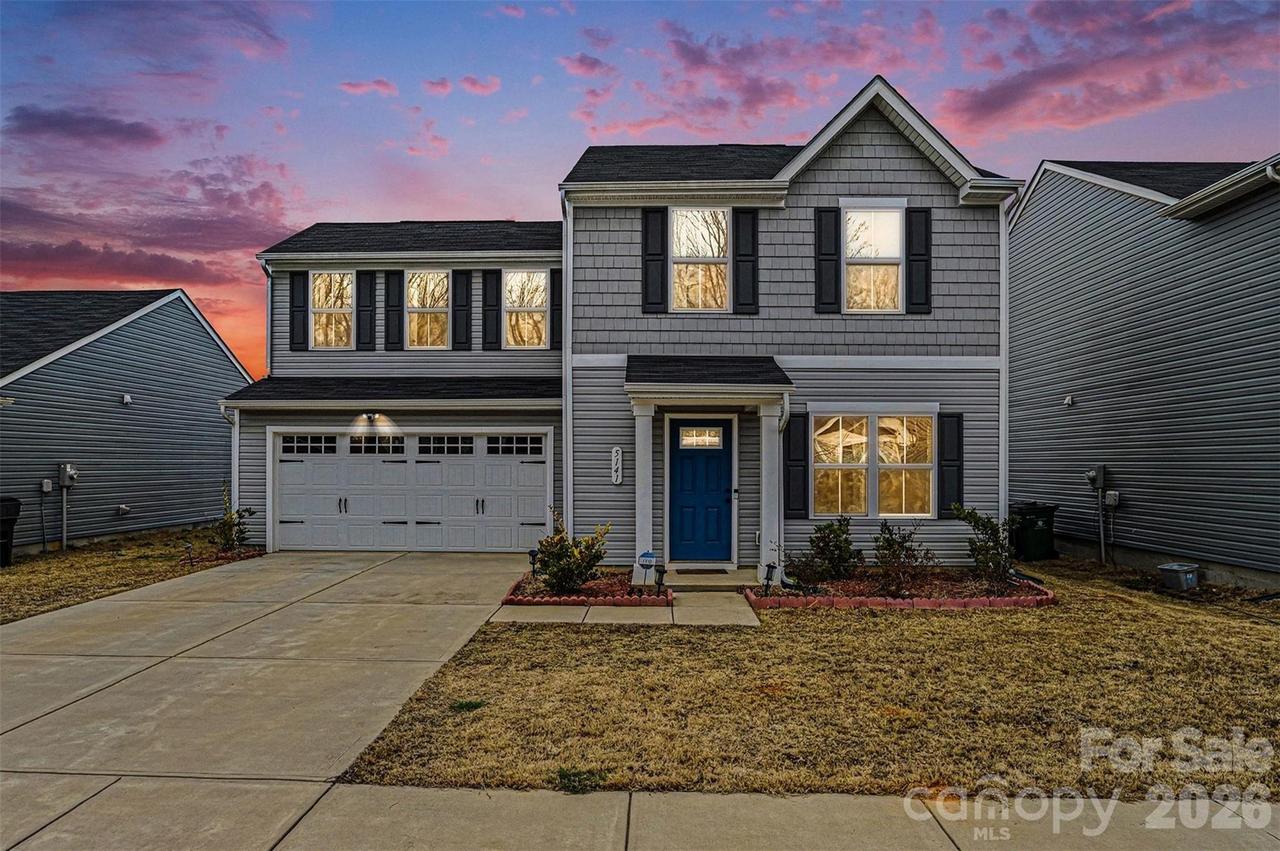 5141 Rustling Pines Ct., Charlotte, NC 28215