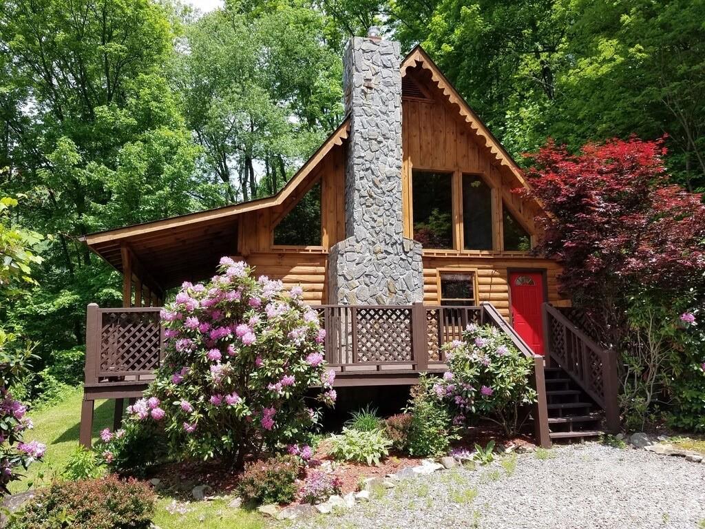 135 Pretty Ridge Rd., Maggie Valley, NC 28751