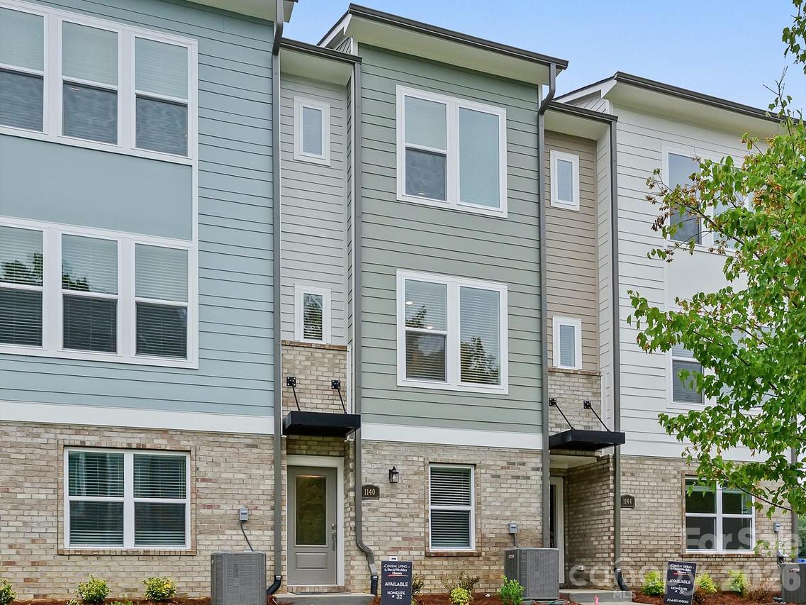 1140 Bismuth Ln., Charlotte, NC 28211