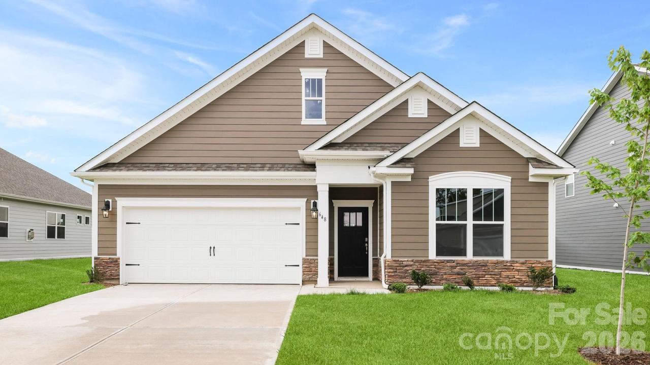 648 River Bottom Rd., Fletcher, NC 28792