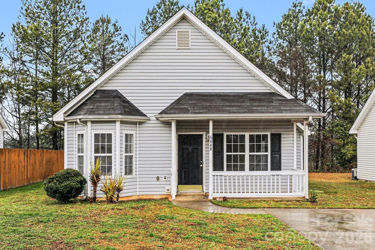 6648 Hampton Way Dr., Charlotte, NC 28213