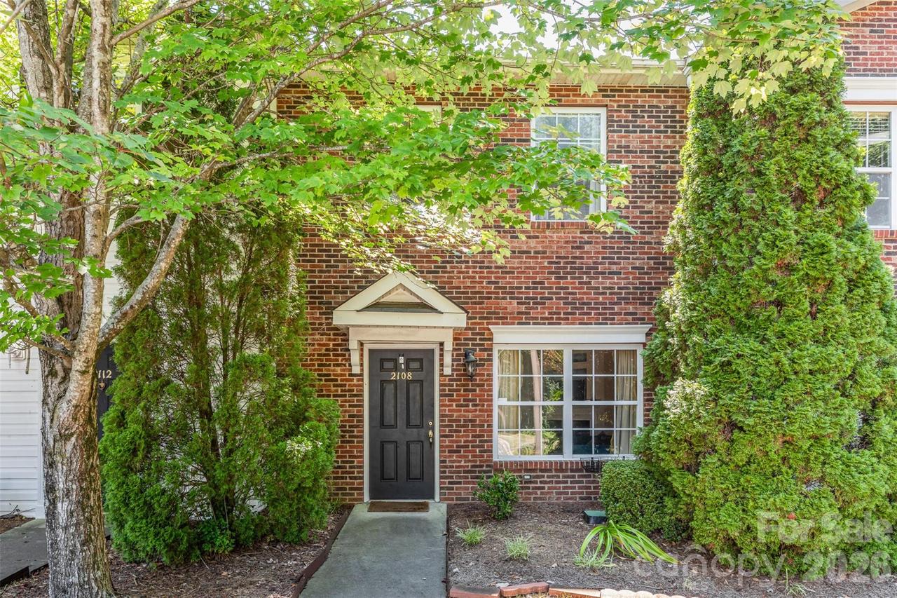 2108 Sardony Ln., Charlotte, NC 28213
