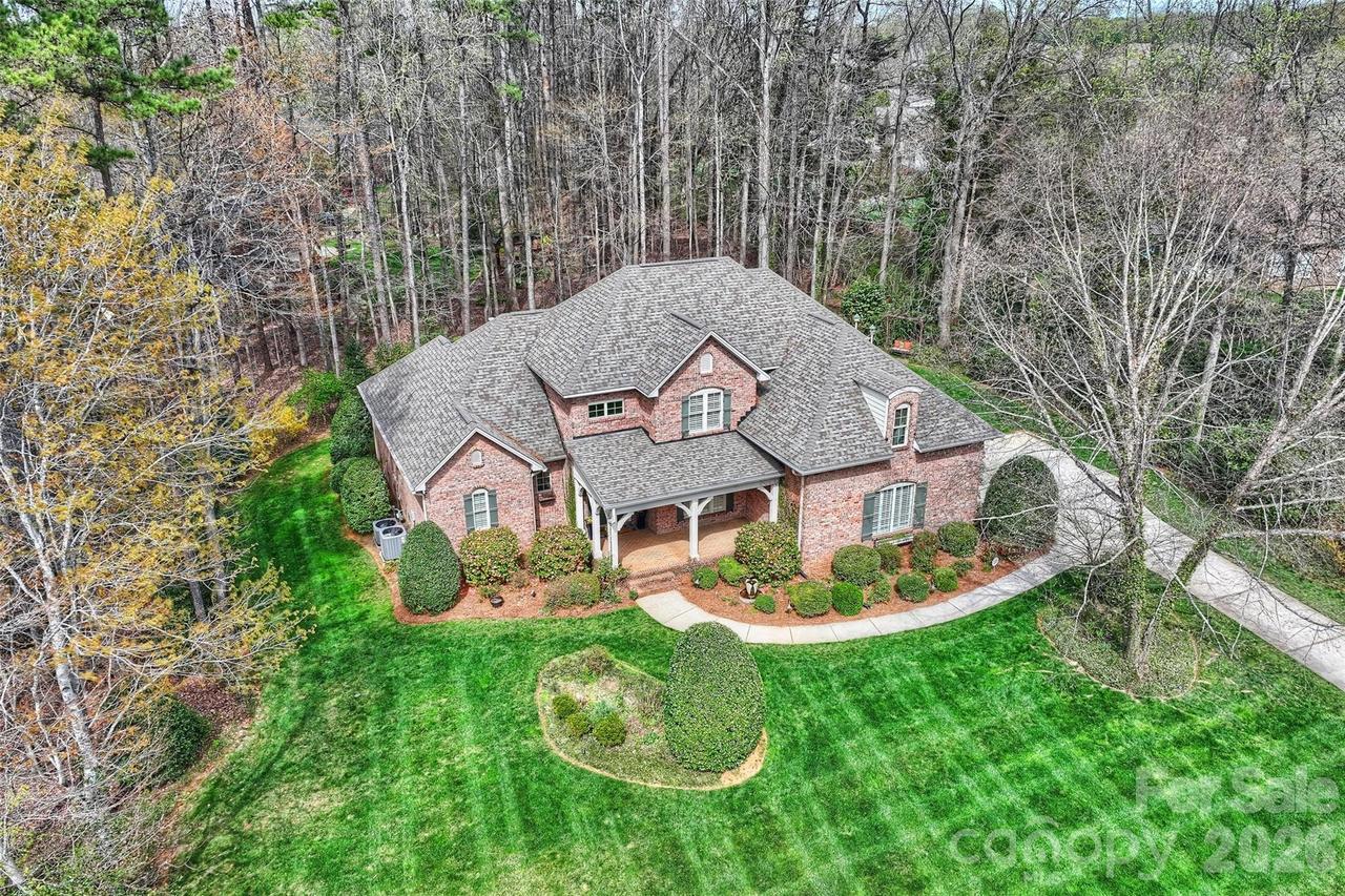 4017 Deer Track Ct., Mint Hill, NC 28227