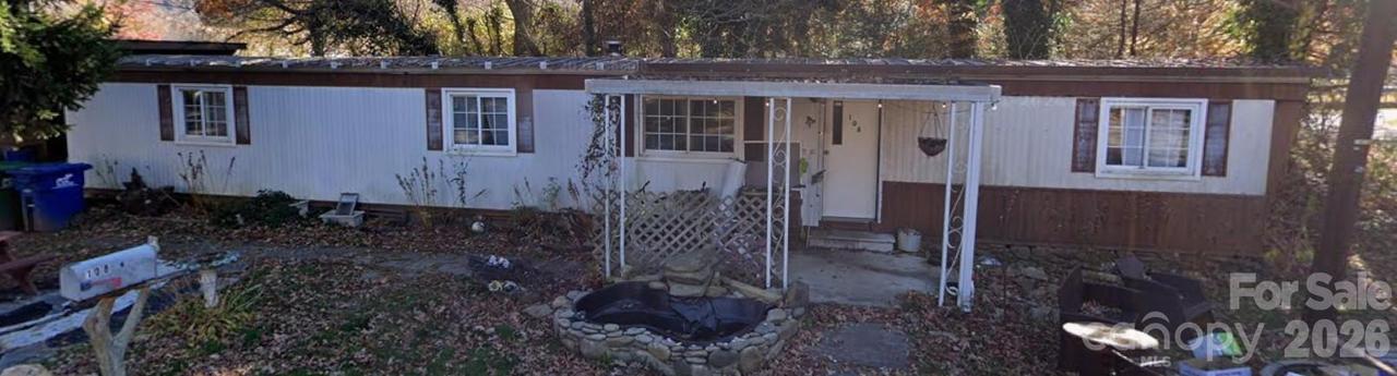 108 E Charleston Ave., Swannanoa, NC 28778