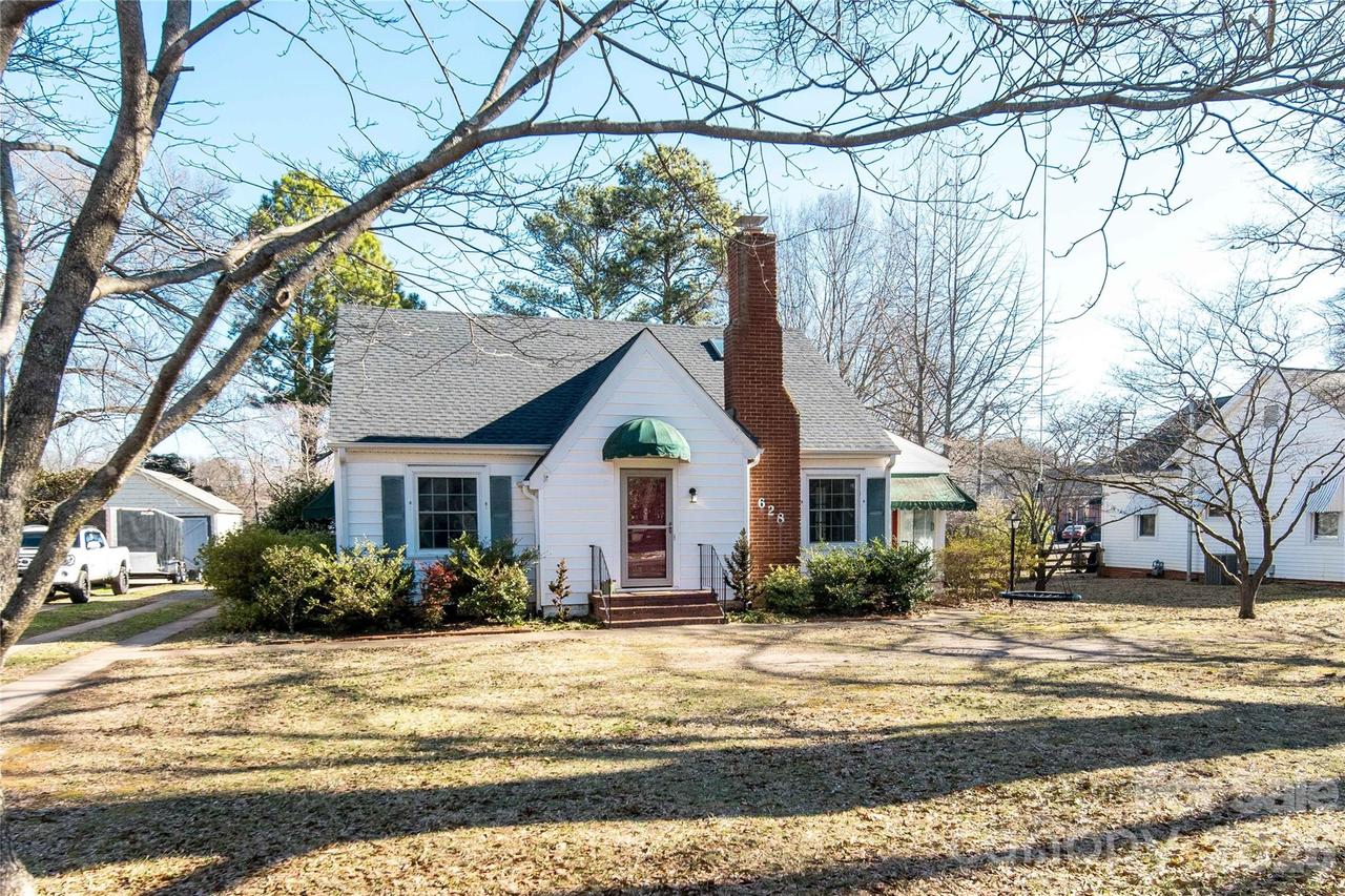 628 Wilmar St., Concord, NC 28025