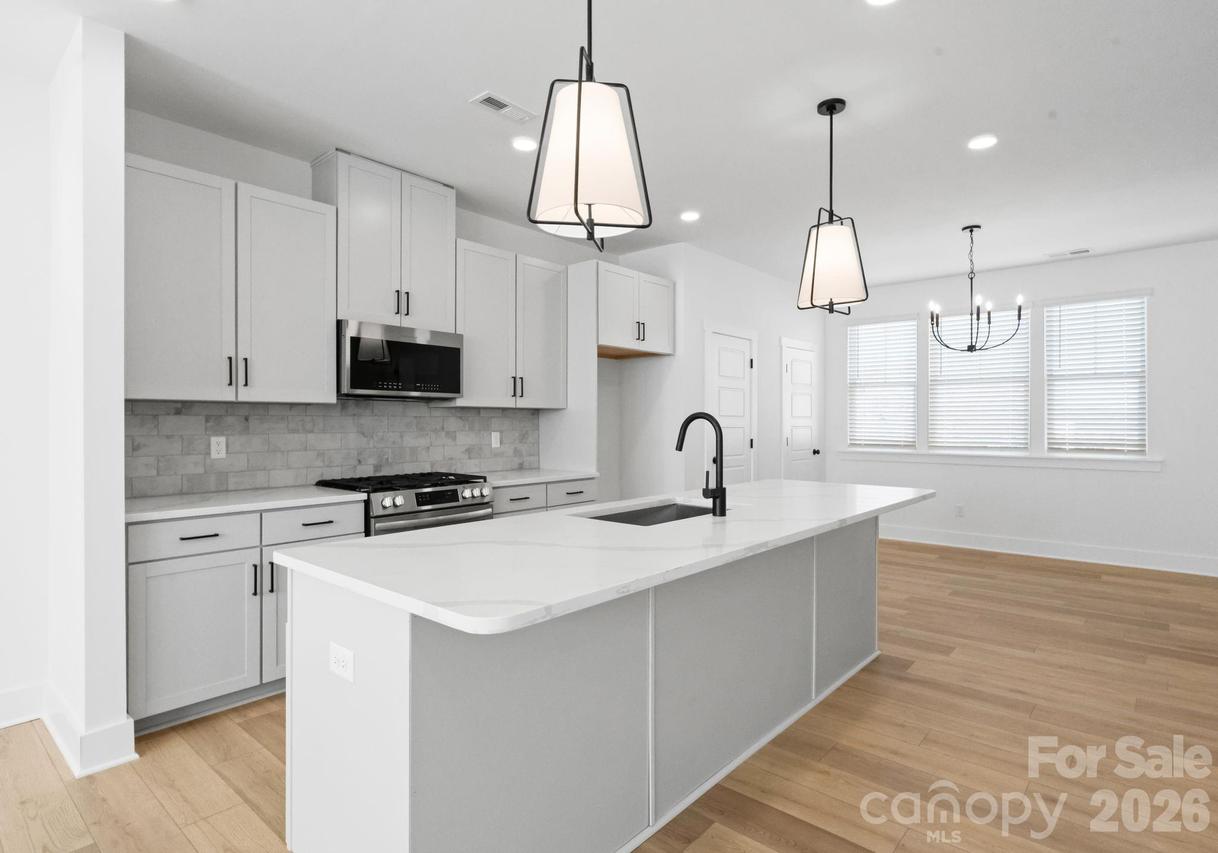 4043 Bass River Pkwy., Charlotte, NC 28217