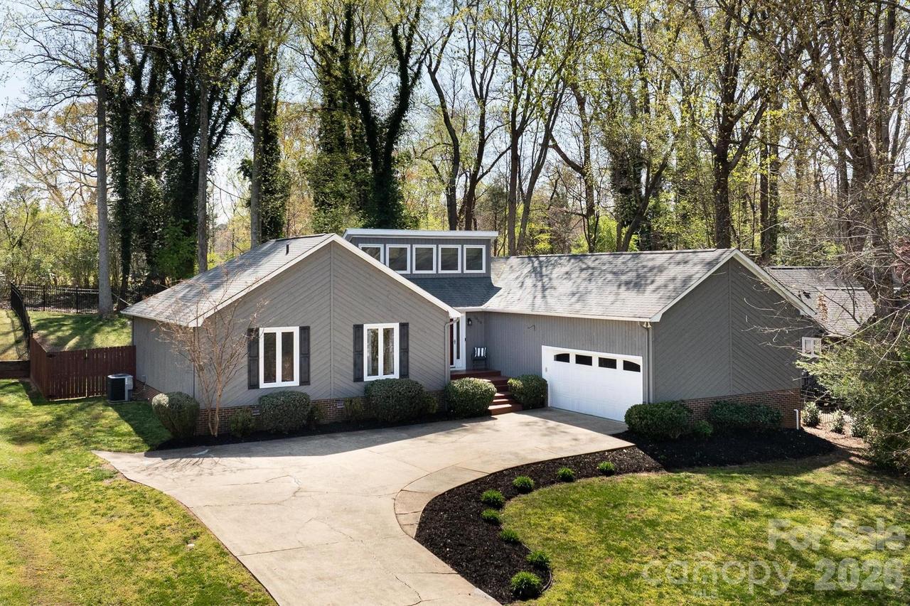 3489 Lake Shore Rd., Denver, NC 28037