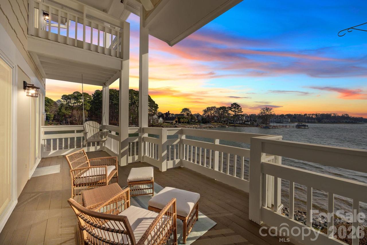 17929 Kings Point Dr. #F, Cornelius, NC 28031