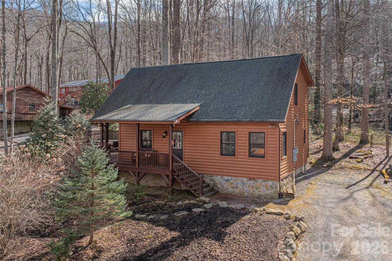57 Daisey Dr., Maggie Valley, NC 28751