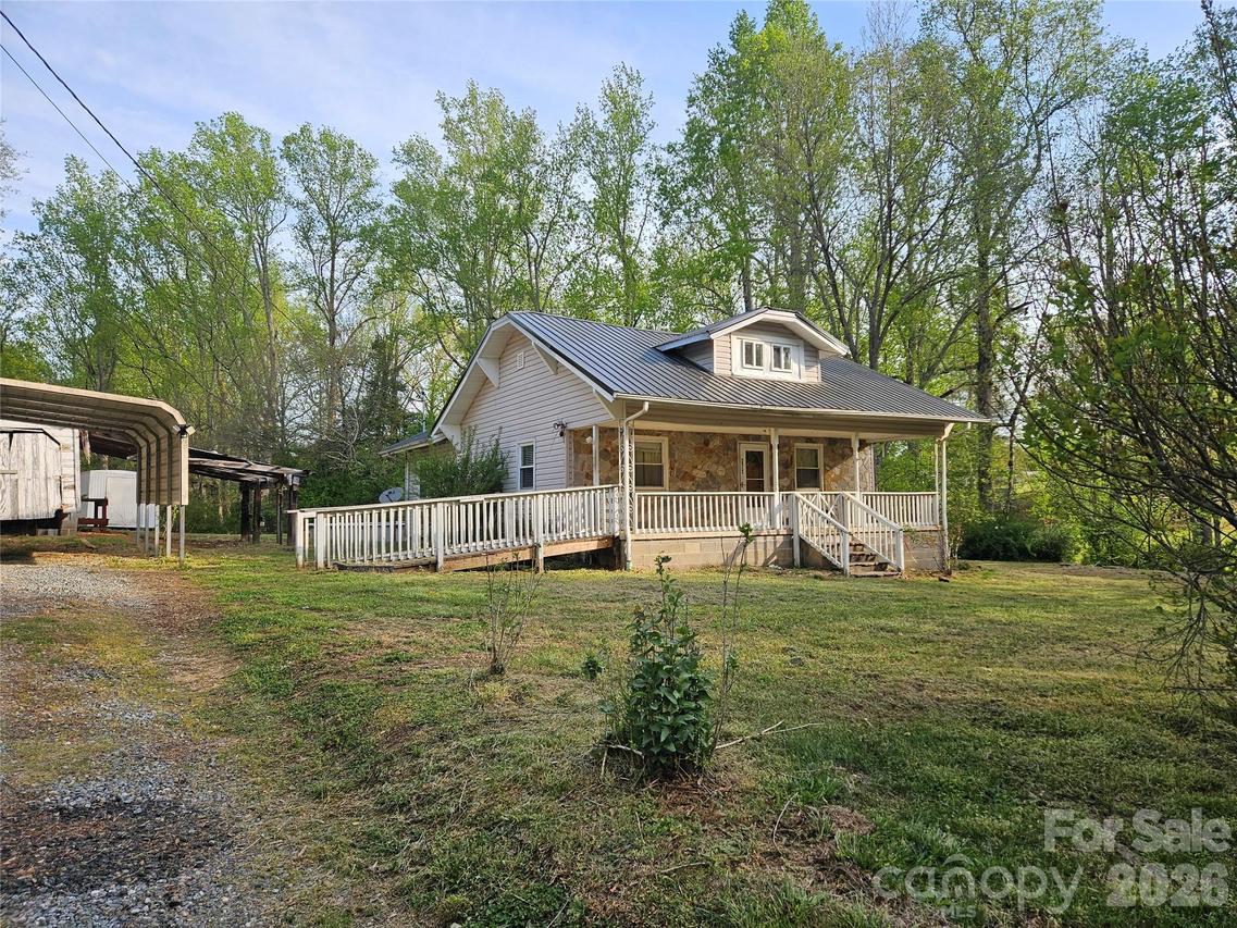 371 Beason Rd., Mooresboro, NC 28114