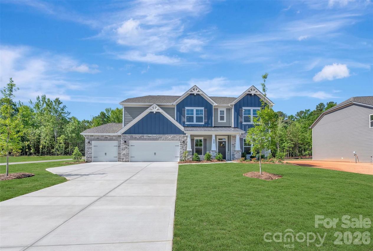 211 Amber Glen Dr., Locust, NC 28097