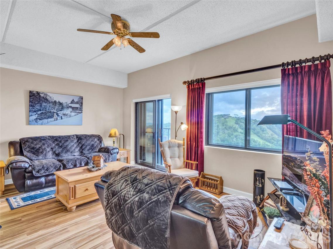 303 Sugar Top Dr. #2811, Sugar Mountain, NC 28604