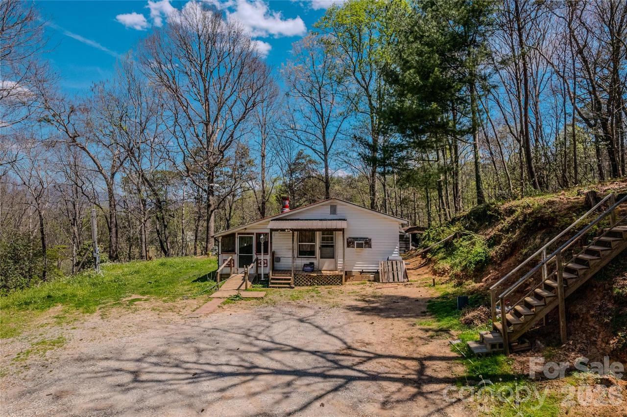 71 Fortner Rd., Bryson City, NC 28713