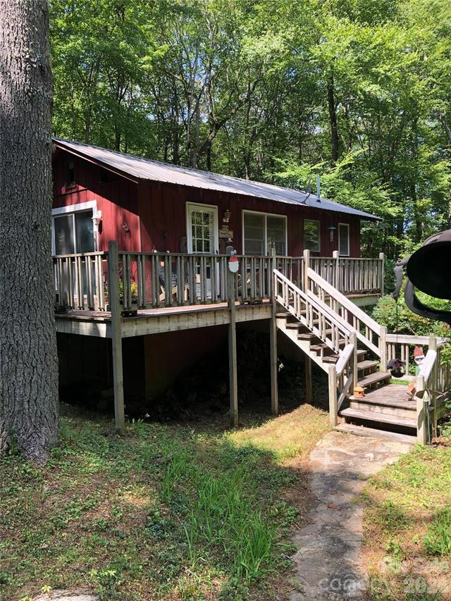 [Address Hidden by Seller], Hendersonville, NC 28739
