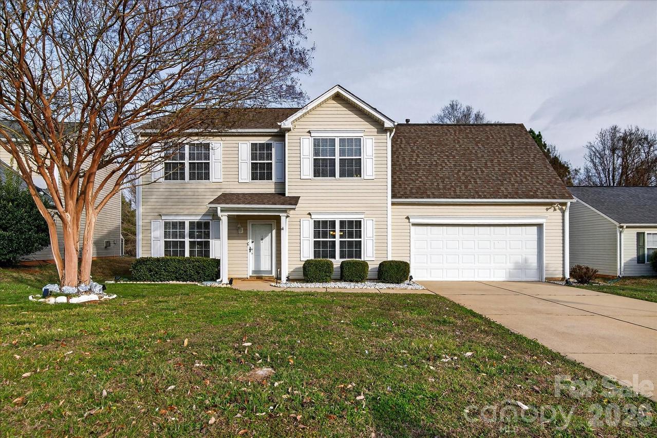 9830 Avensong Crossing Dr., Charlotte, NC 28215