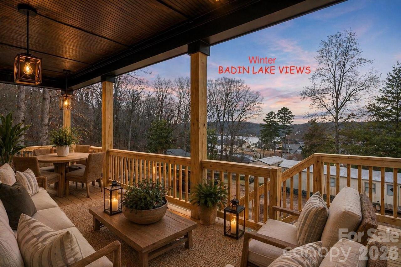 123 Tallassee Ln., New London, NC 28127
