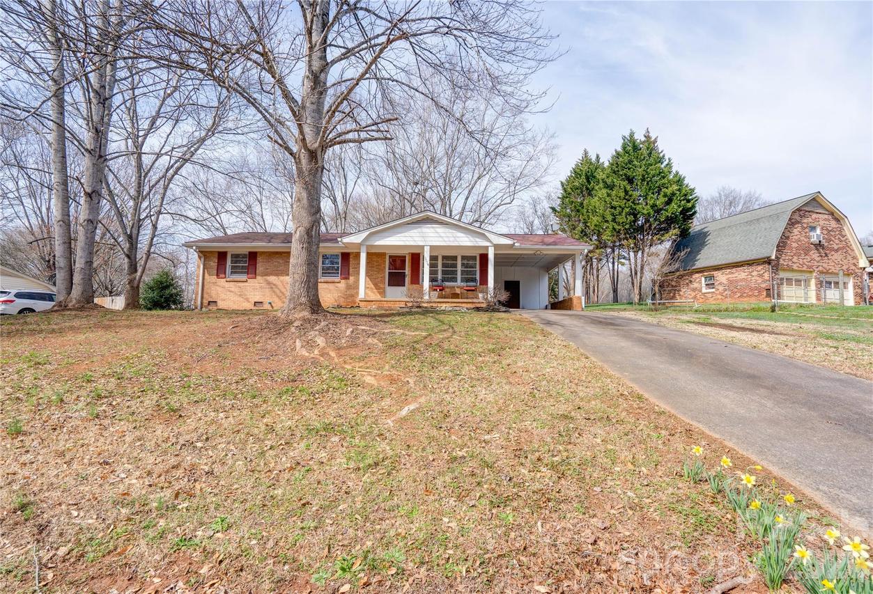 3014 Arnold Dr., Shelby, NC 28152