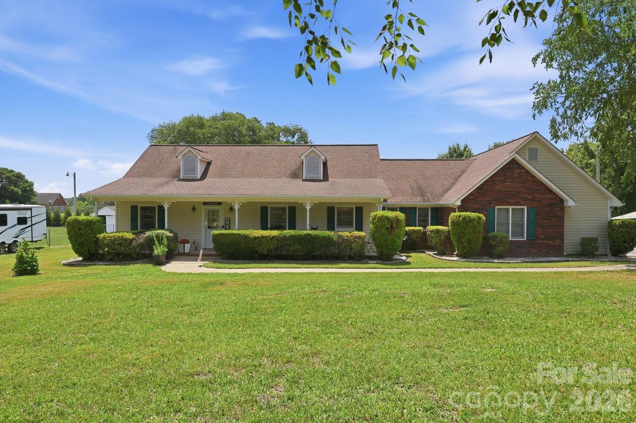 25472 Millingport Rd., Locust, NC 28097