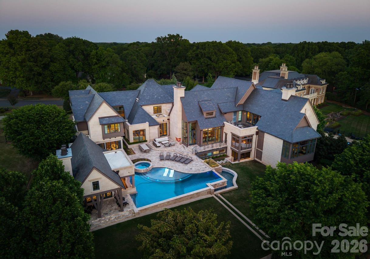 7318 Baltusrol Ln., Charlotte, NC 28210