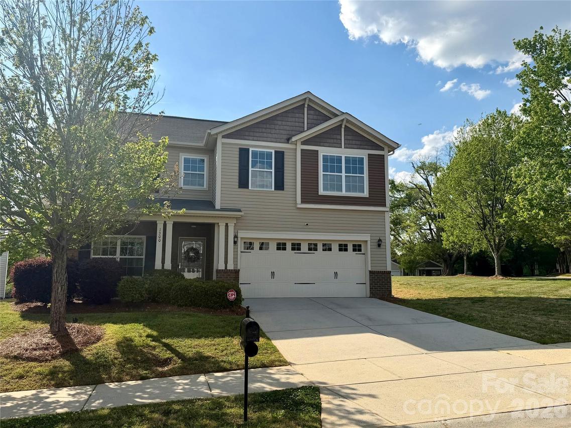 1300 Afternoon Sun Rd., Matthews, NC 28104