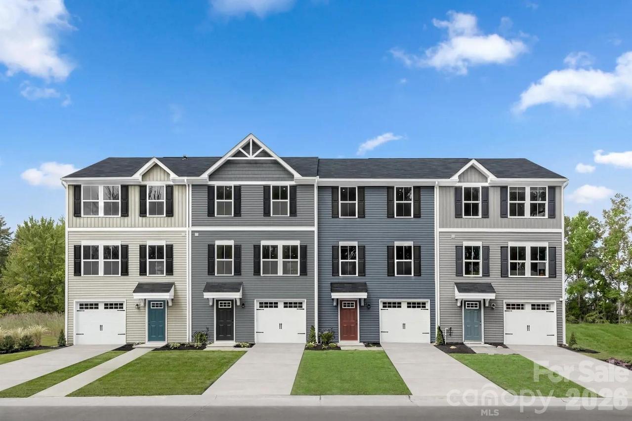 2040 Langer St., Charlotte, NC 28214