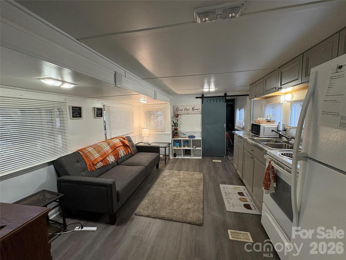 200 Badin View Rd., New London, NC 28127