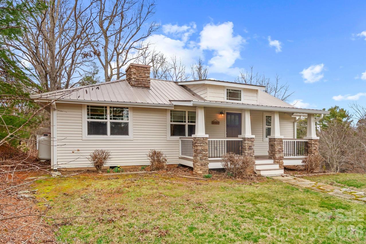 90 Palmer Ford Rd., Weaverville, NC 28787