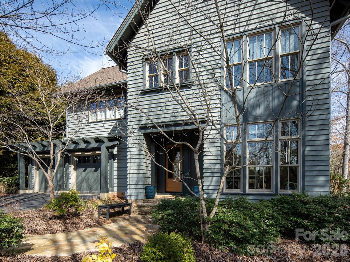 1002 Coves Pheasant Ct., Biltmore Lake, NC 28715