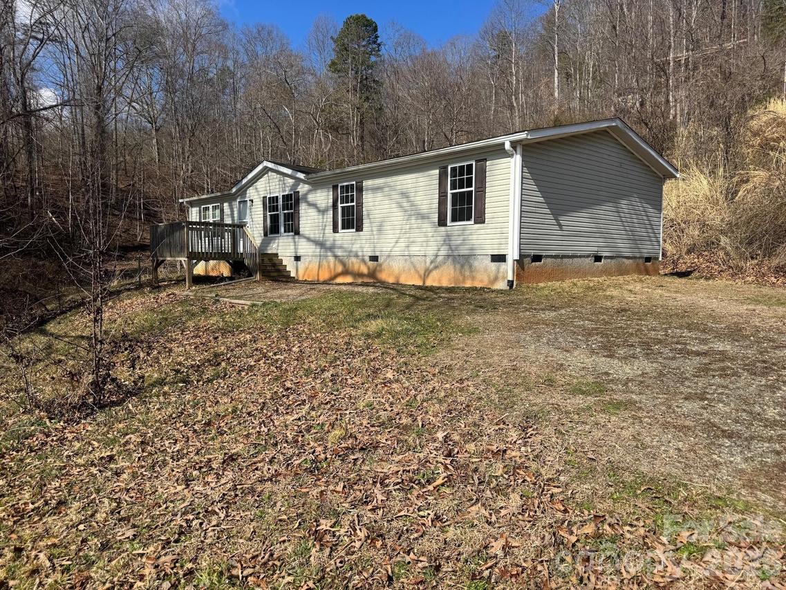 31 Parker Dr., Candler, NC 28715
