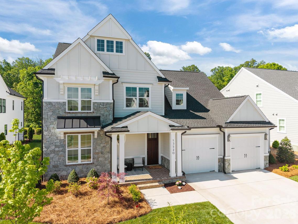 13520 Huntson Park Ln., Huntersville, NC 28078