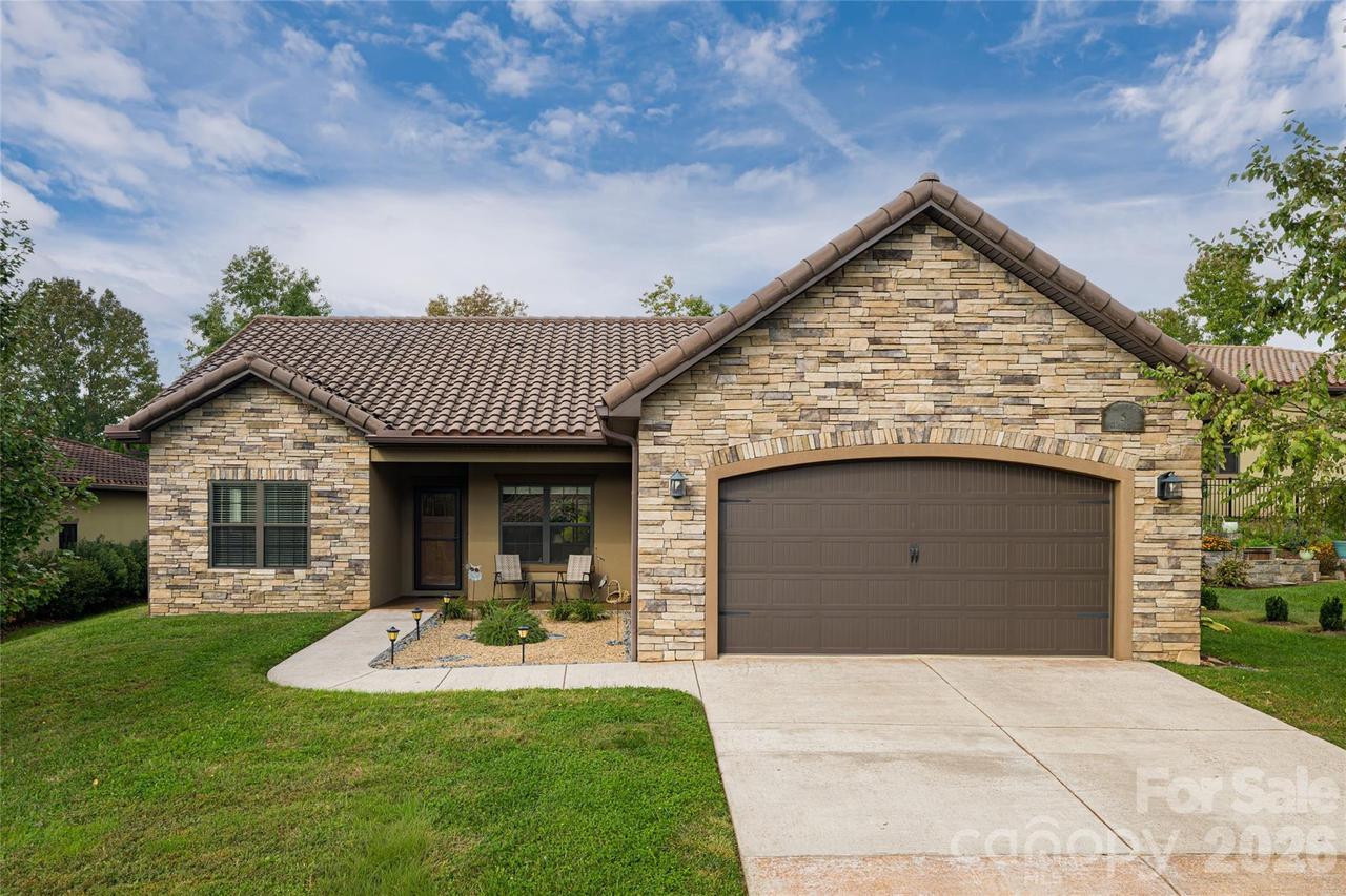 5 Pacifico Dr. #3, Asheville, NC 28806