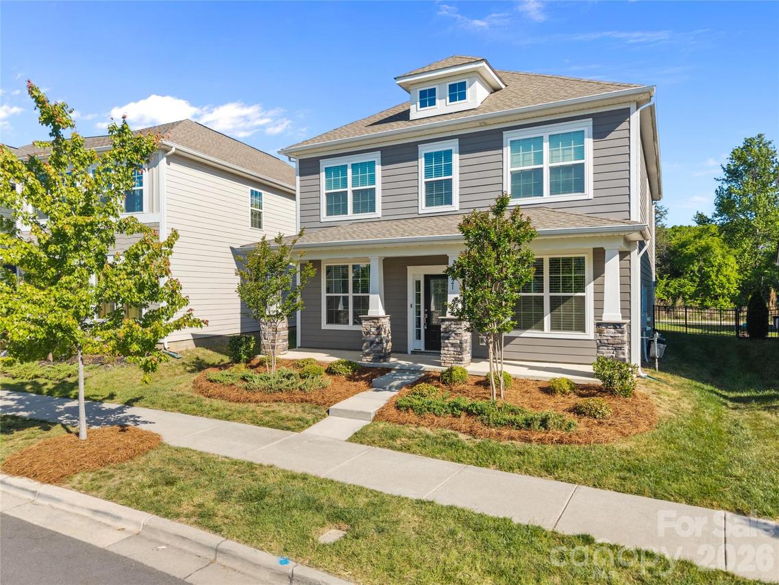 15721 White Quartz Ln., Davidson, NC 28036