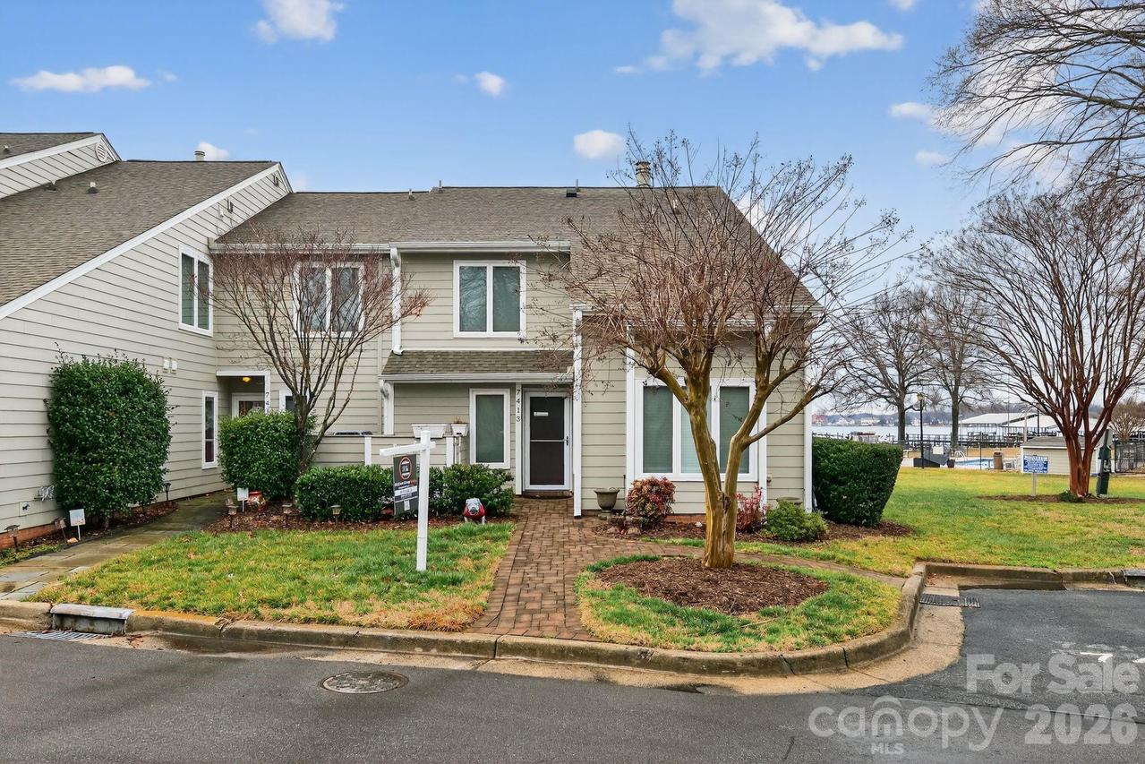 7413 Mariner Cove Dr., Cornelius, NC 28031