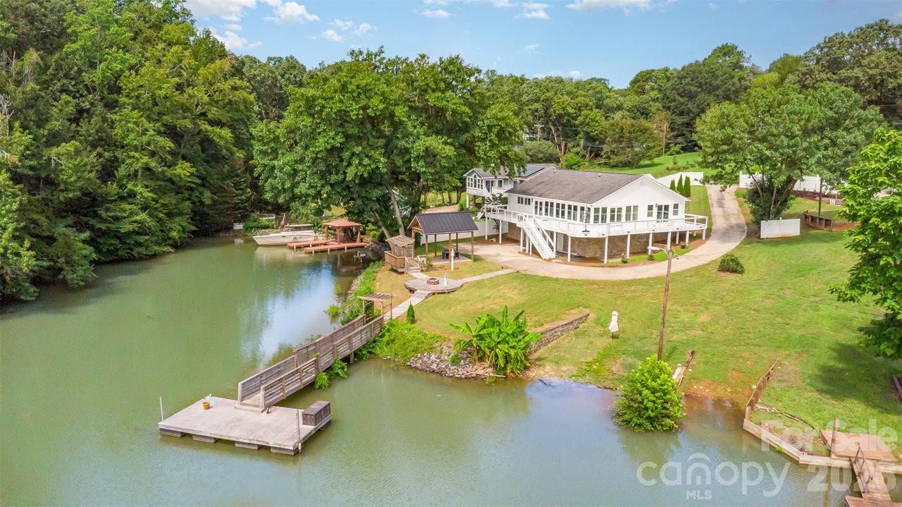 230 River Loop Rd., Belmont, NC 28012