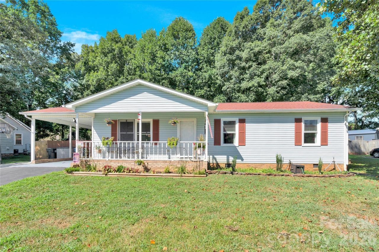 159 Bowman Rd., Statesville, NC 28625