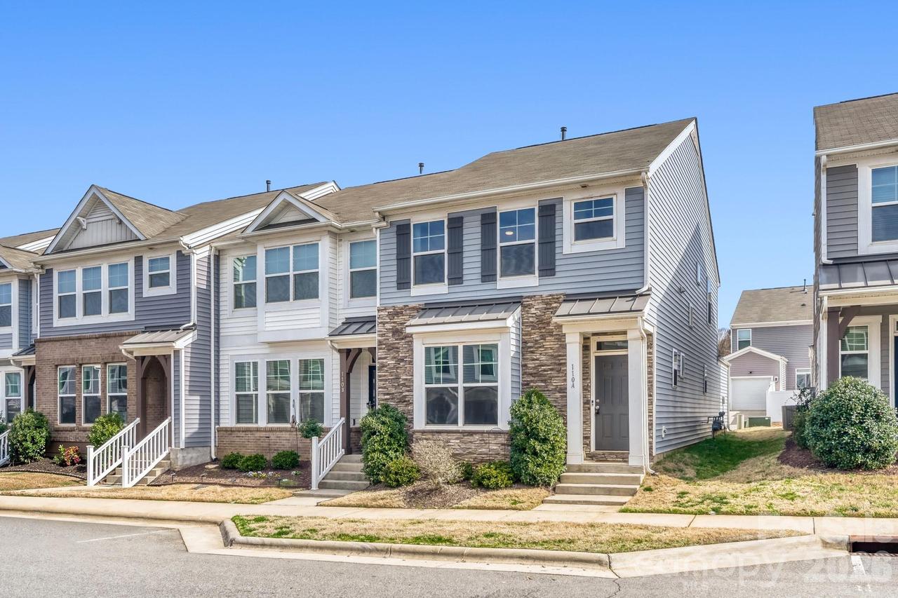 110 Synandra Dr. #A, Mooresville, NC 28117