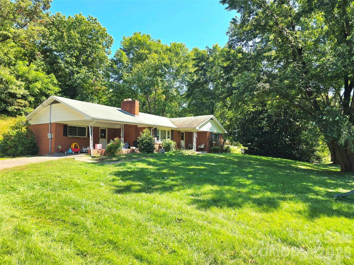 1797 Calvin Edney Rd., Mars Hill, NC 28754