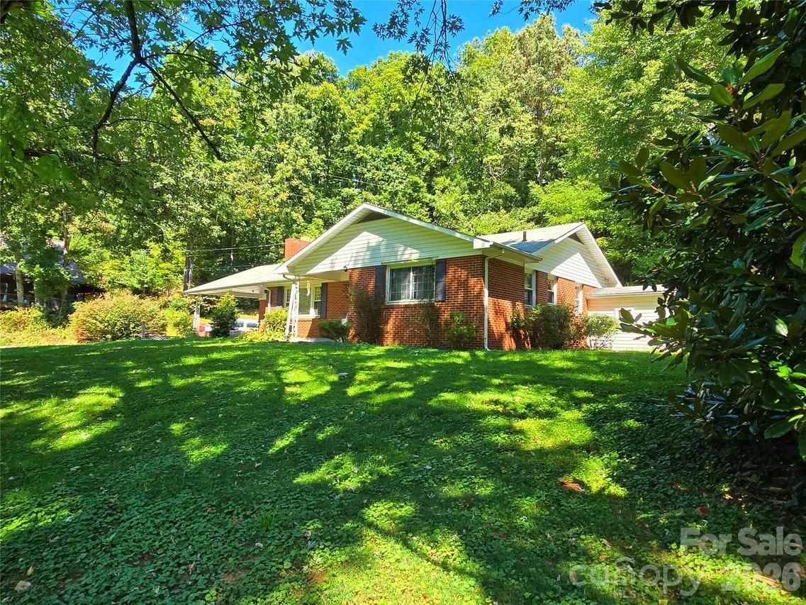 1797 Calvin Edney Rd., Mars Hill, NC 28754