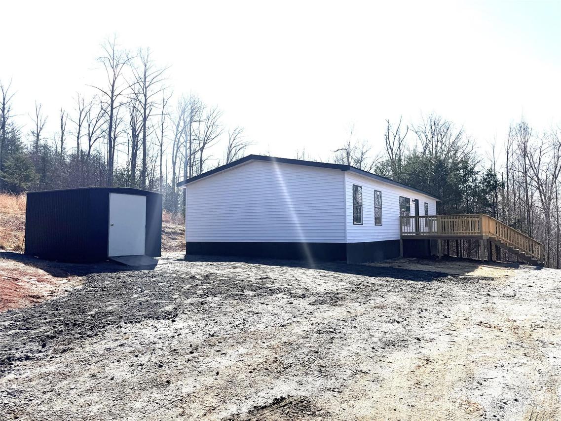 190 Noahs World Ln., Union Mills, NC 28167