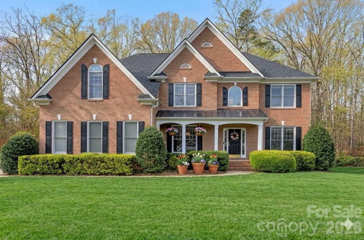 1102 High Brook Dr., Waxhaw, NC 28173