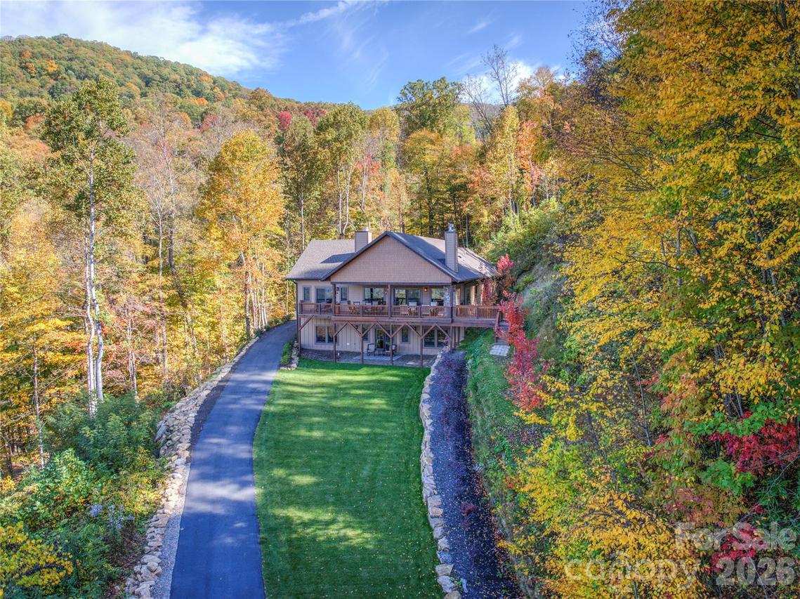 85 Fern Brook Dr., Waynesville, NC 28786