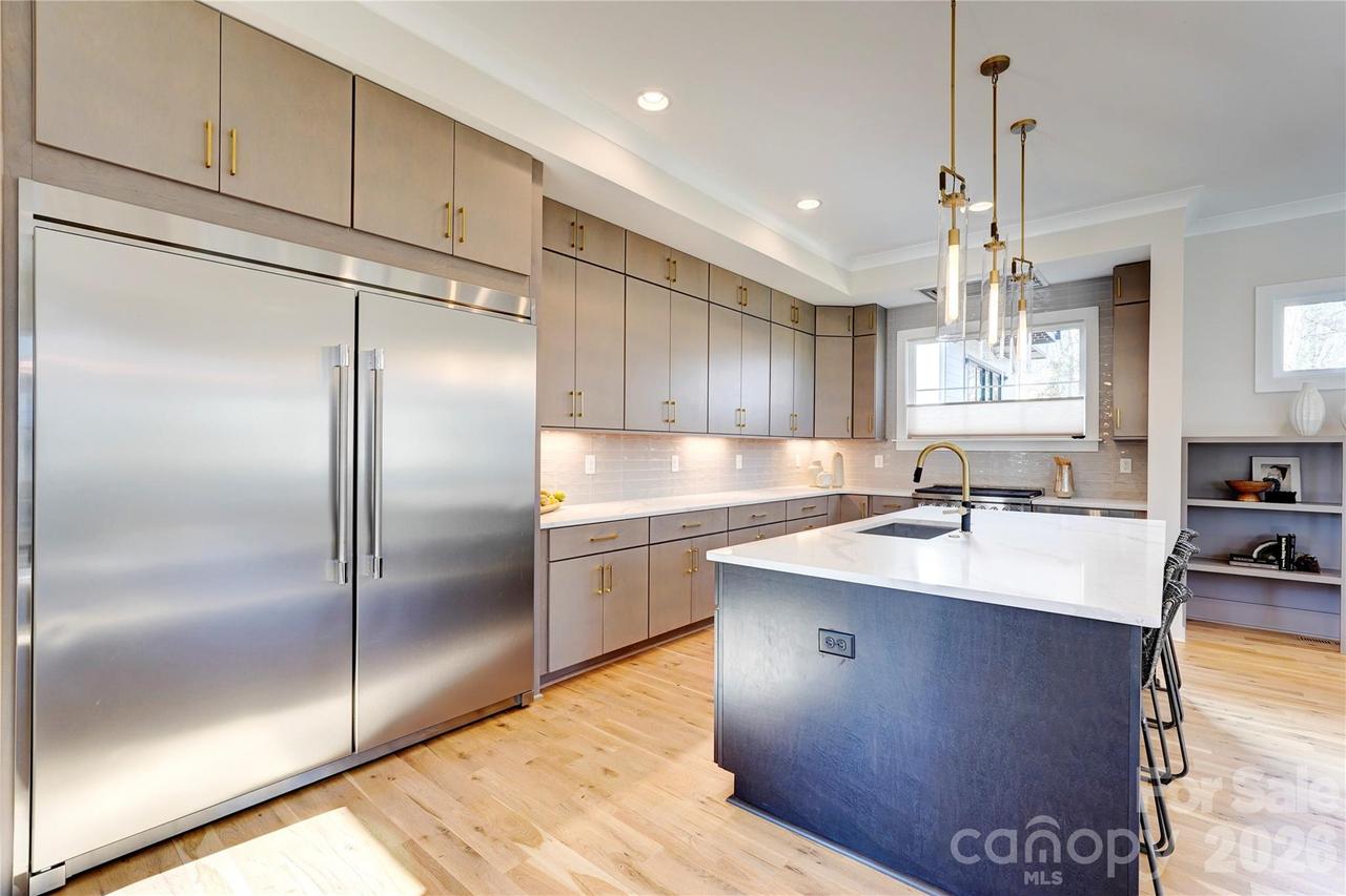 4325. Raney Way, Charlotte, NC 28205