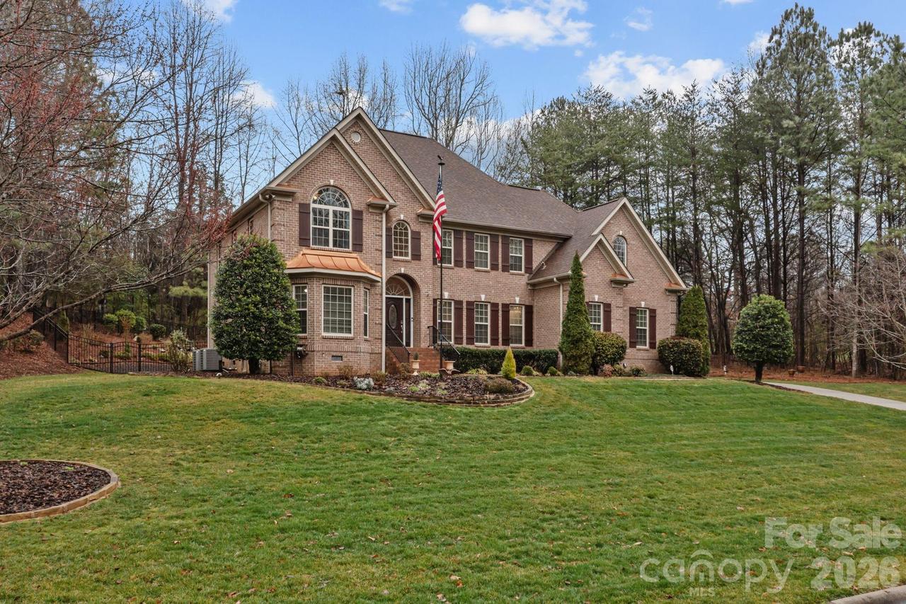 7717 Cottonwood Dr., Denver, NC 28037