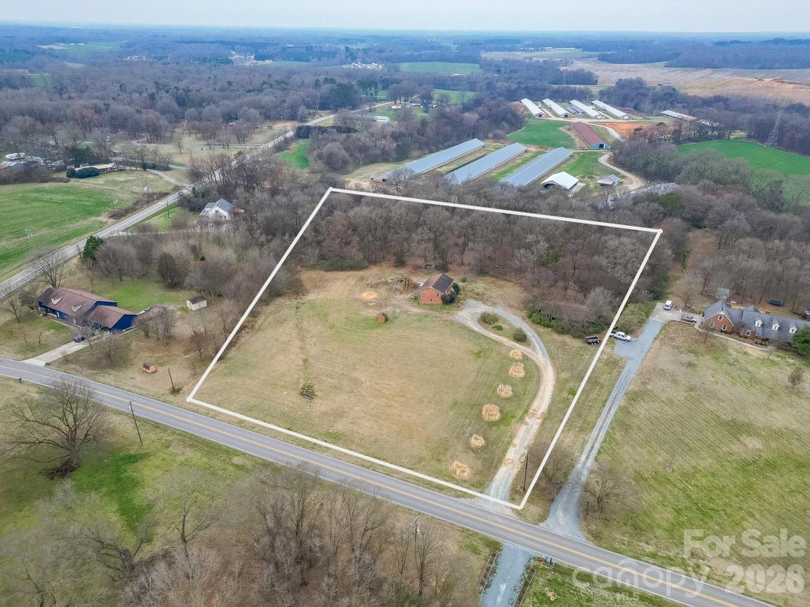 3211 Old Camden Rd., Monroe, NC 28110