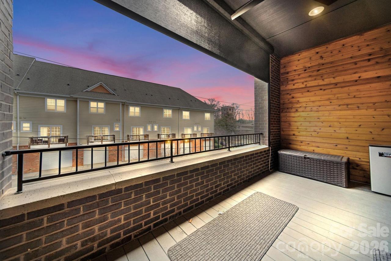 3018 Kalex Ct., Charlotte, NC 28204